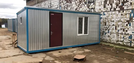 блок-контейнер 6 на 2.4 с увеличенным окном ПВХ